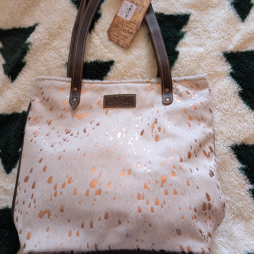Sixtease New Leather And Hair-on Tote Bag
